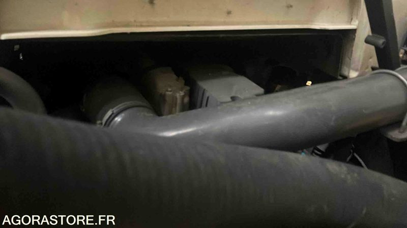 Tracteur routier RENAULT 29CHB1 PREMIUM - 2009 - 310214 KM - AC-252-JM