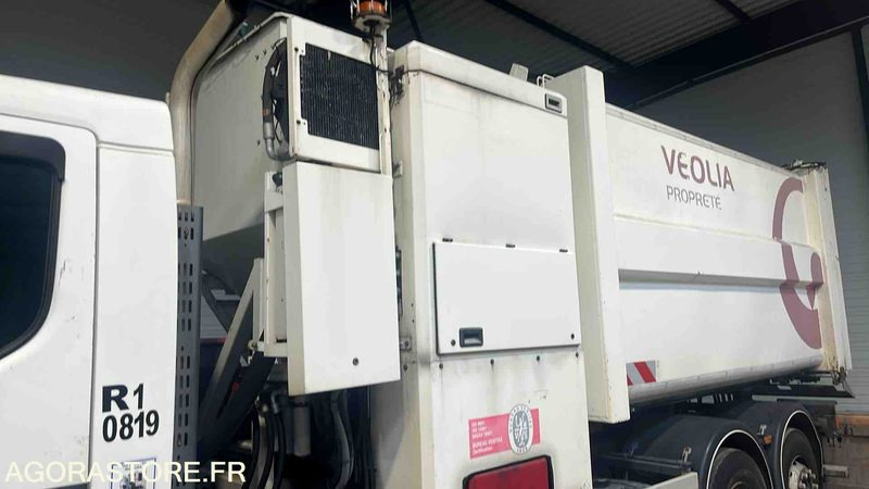 Tracteur routier RENAULT 29CHB1 PREMIUM - 2009 - 310214 KM - AC-252-JM