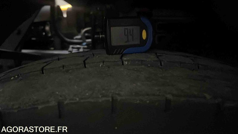 Tracteur routier RENAULT 29CHB1 PREMIUM - 2009 - 310214 KM - AC-252-JM