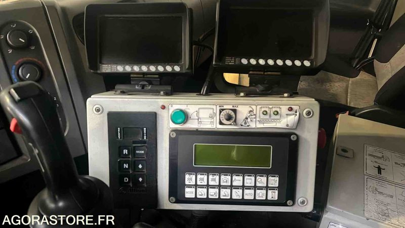 Tracteur routier RENAULT 29CHB1 PREMIUM - 2009 - 310214 KM - AC-252-JM