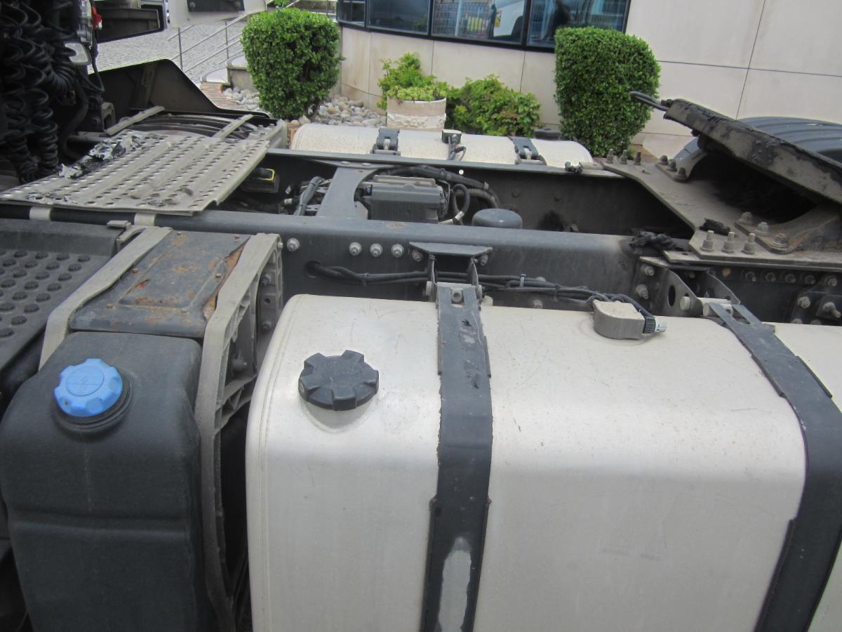 Tracteur routier Renault Gamme T 440