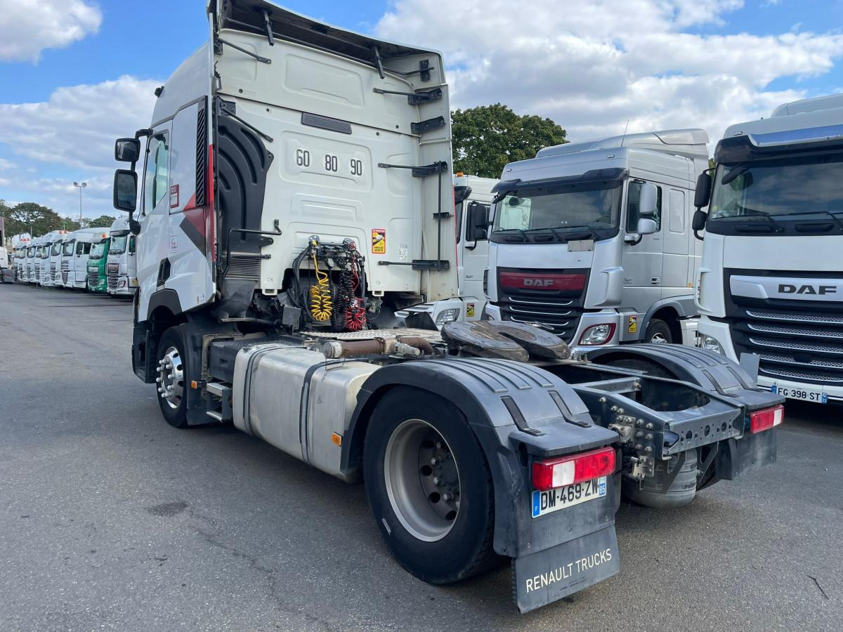 Tracteur routier Renault Gamme T 460