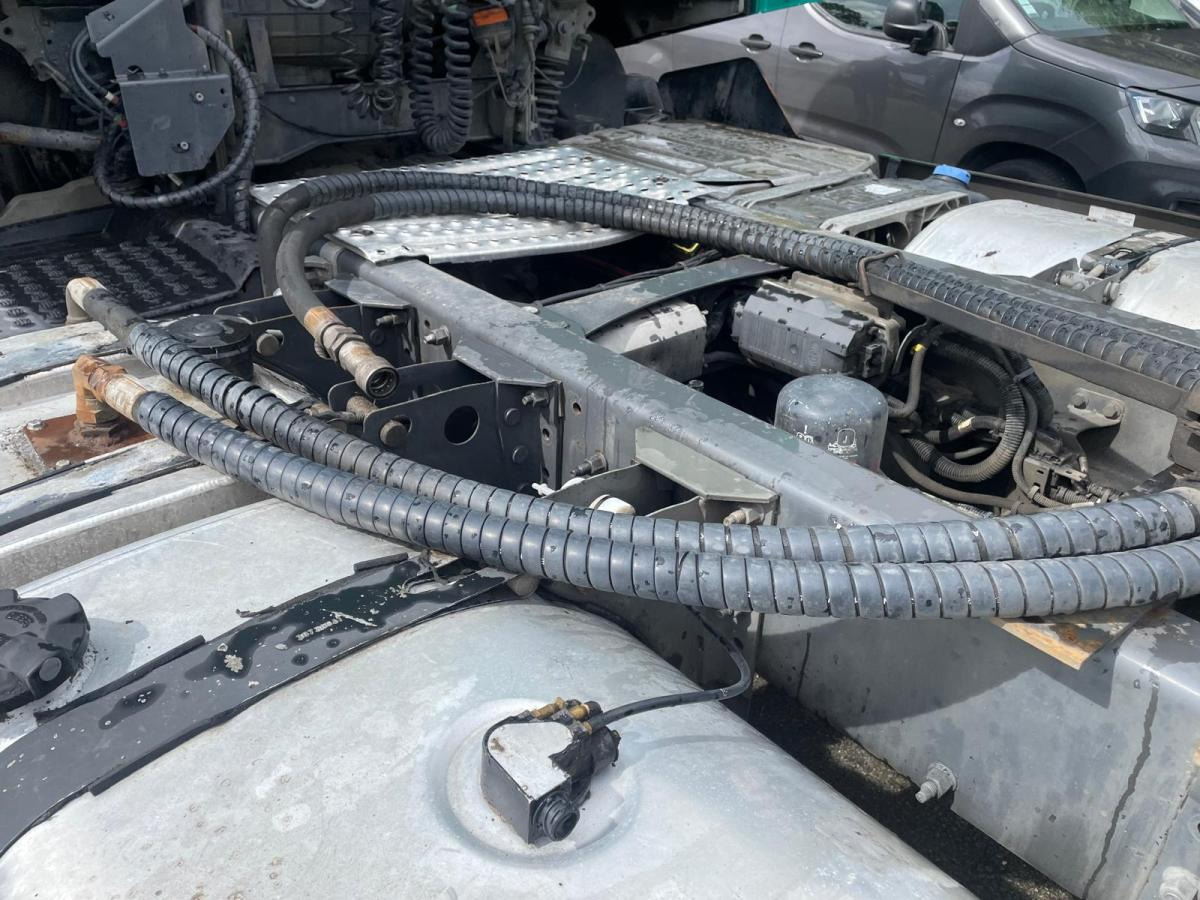 Tracteur routier Renault Gamme T 460 DXI