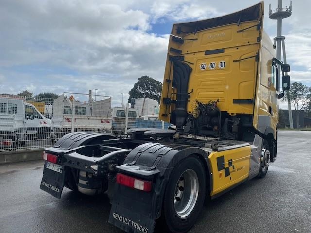 Tracteur routier Renault Gamme T 520