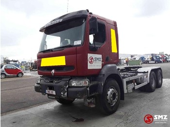 Tracteur routier Renault Kerax 420 6x4 lames