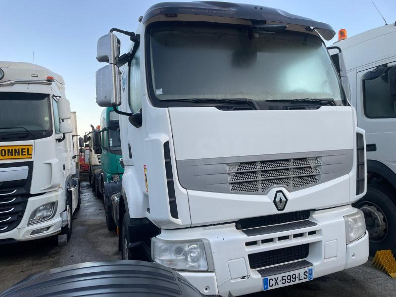 Tracteur routier Renault Lander