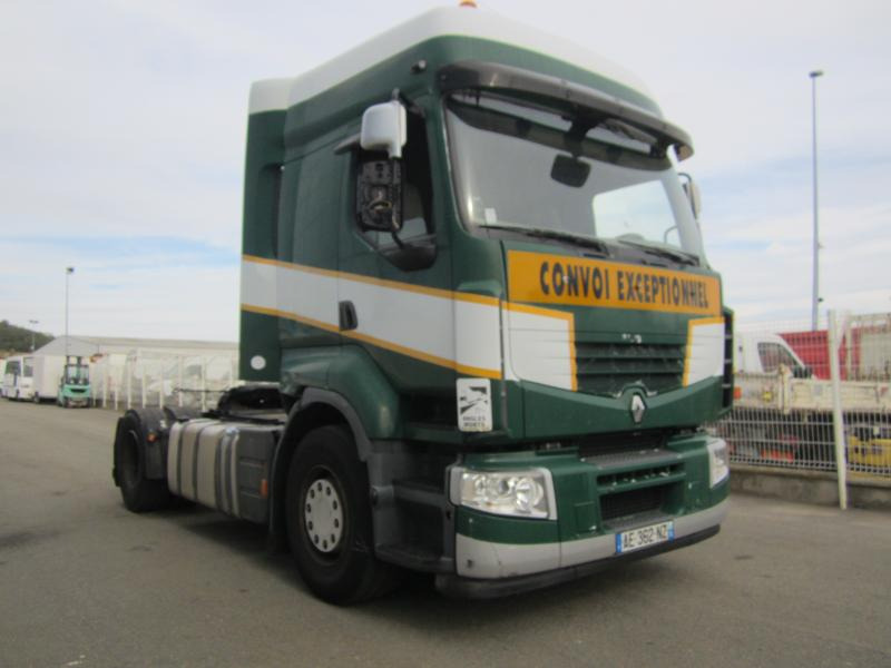 Tracteur routier Renault Premium