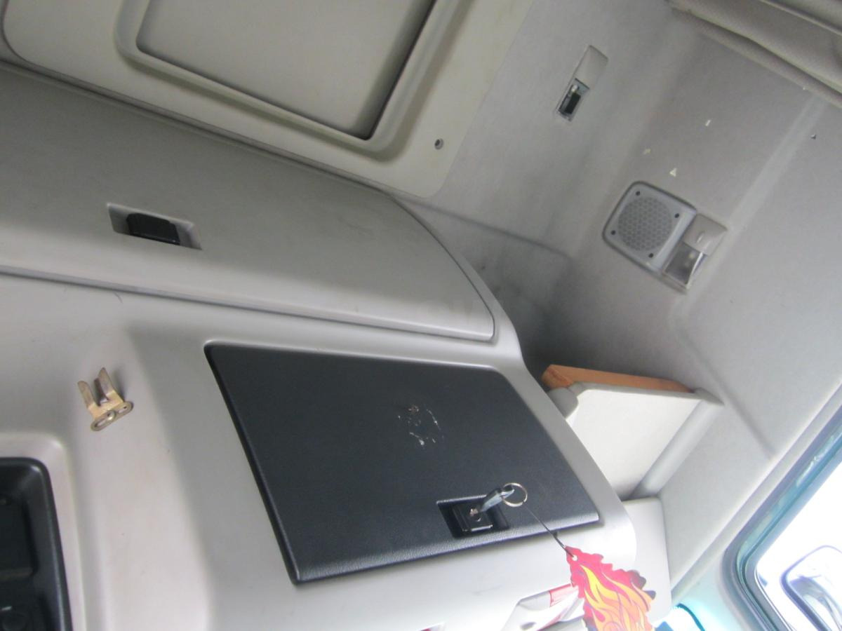 Tracteur routier Renault Premium