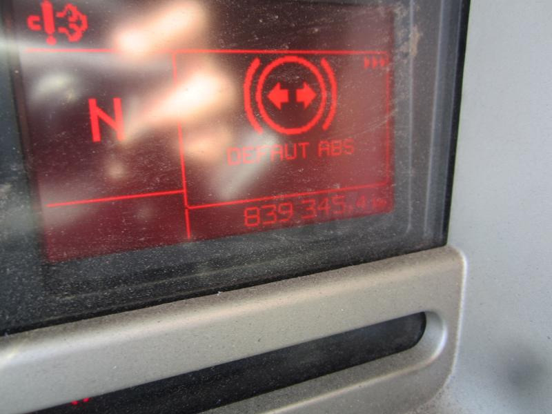 Tracteur routier Renault Premium 410 DXI