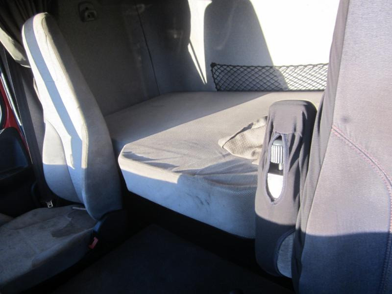 Tracteur routier Renault Premium 450 DXI