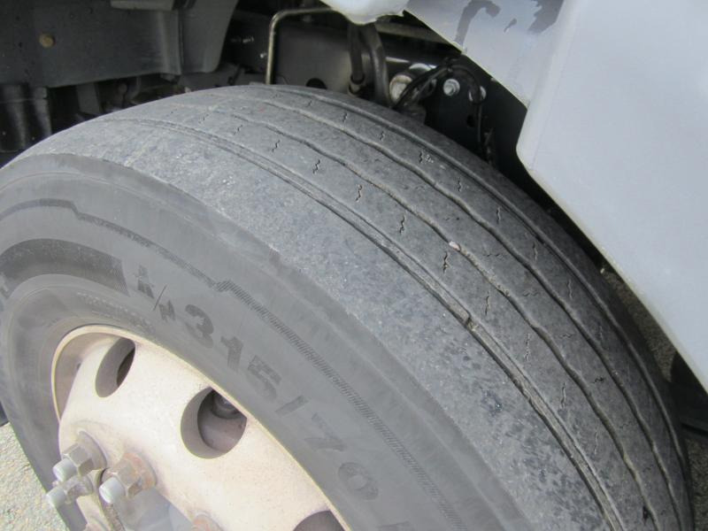 Tracteur routier Renault Premium 460 DXI