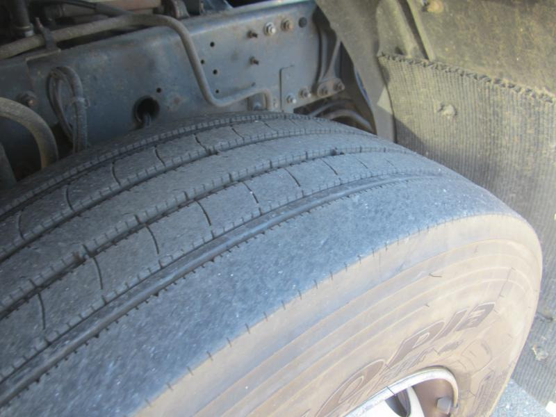 Tracteur routier Renault Premium 460 DXI