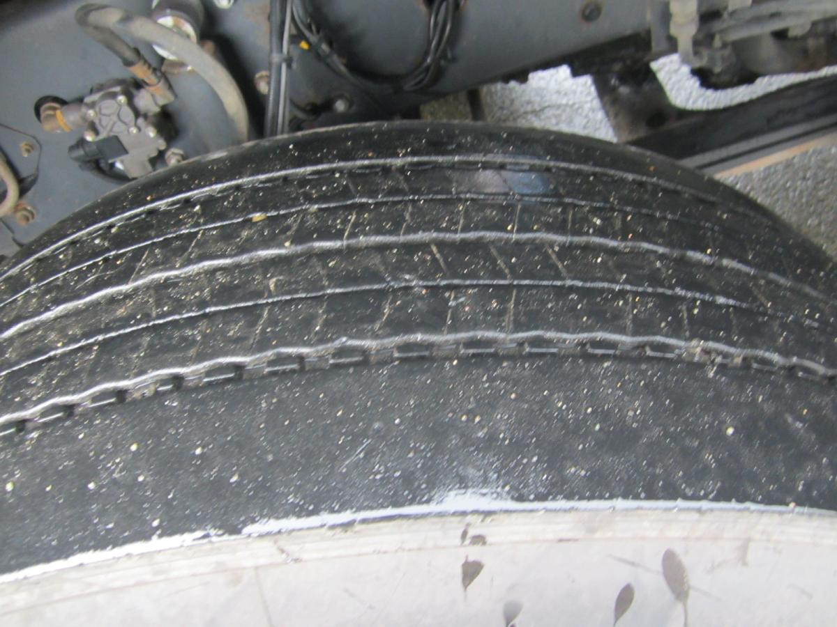 Tracteur routier Renault Premium Lander 460 DXI