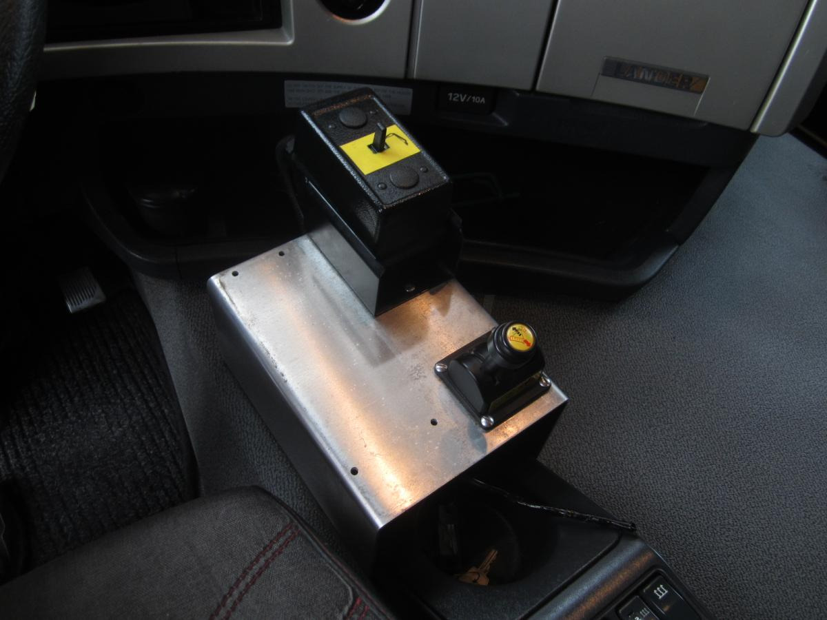 Tracteur routier Renault Premium Lander 460 DXI