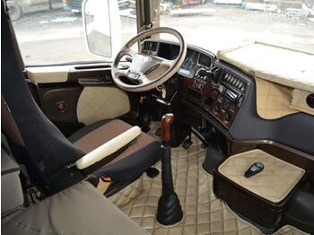 Tracteur routier SCANIA T420 Torpedo ADR