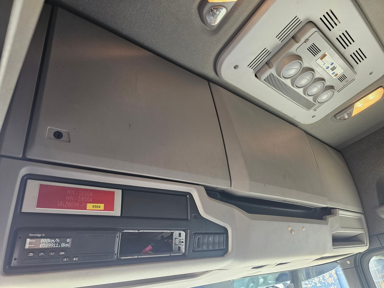 Tracteur routier Scania R410 High ( SCR Only )