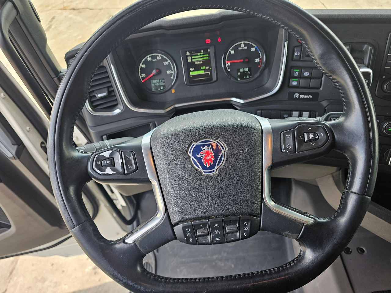 Tracteur routier Scania R410 High ( SCR Only )