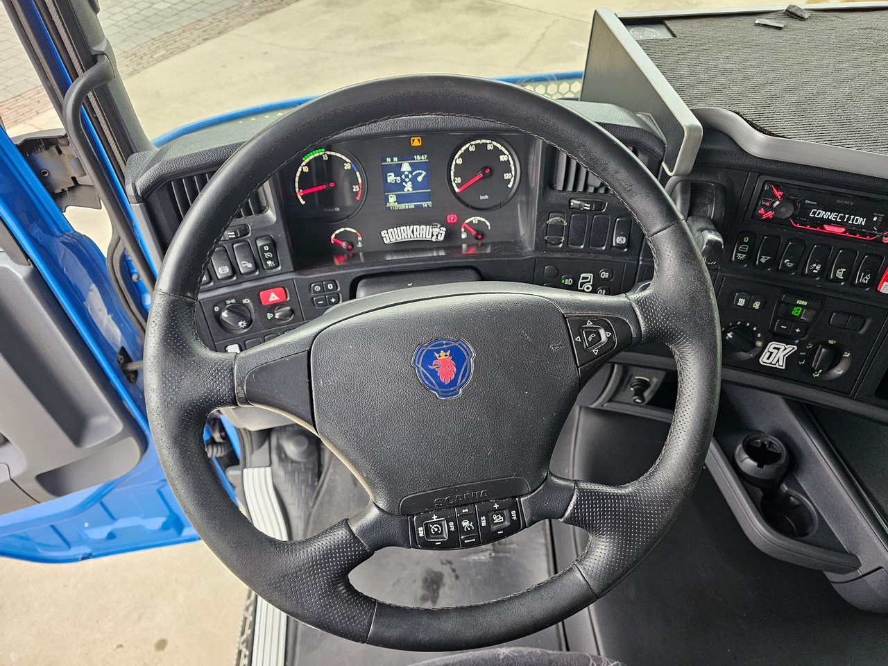 Tracteur routier Scania R420 Highline