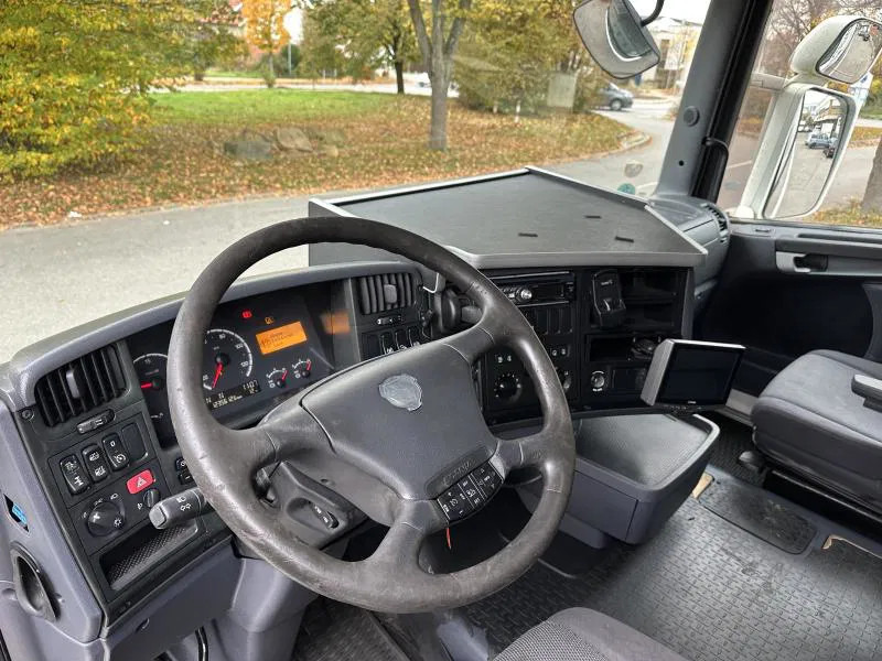 Tracteur routier Scania R420 MEGA 4x2 Topline Intarder TÜV neu! E5