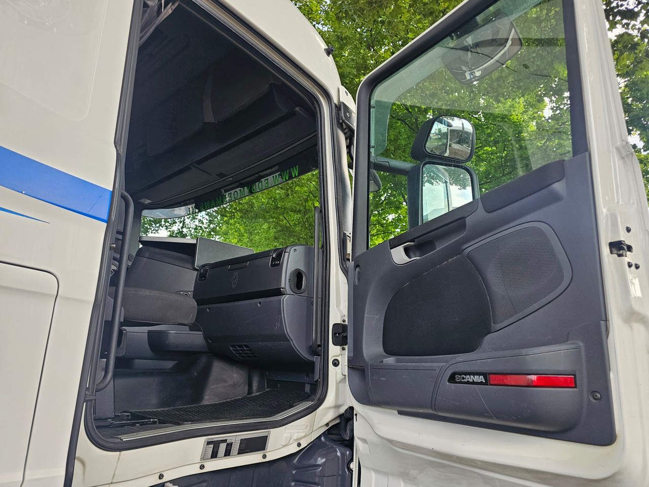 Tracteur routier Scania R440 Highline