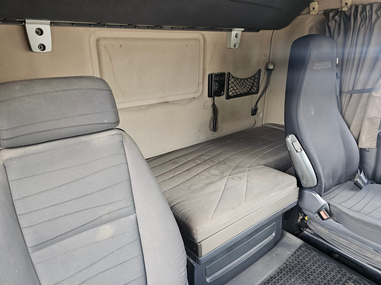 Tracteur routier Scania R440 Highline