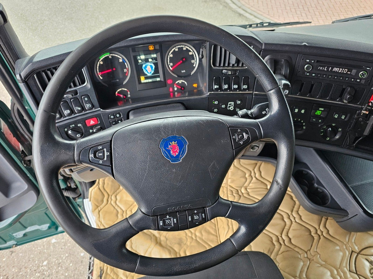 Tracteur routier Scania R440 Topline