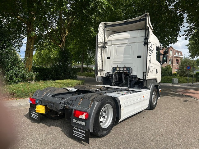 Tracteur routier Scania R490