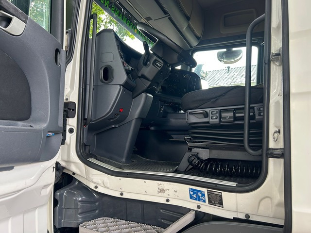 Tracteur routier Scania R490