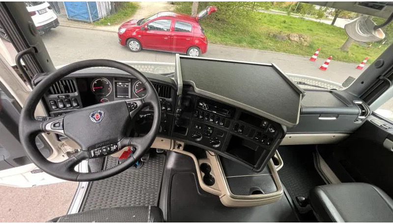 Tracteur routier Scania R520 V8 Topline Standard Intarder E6