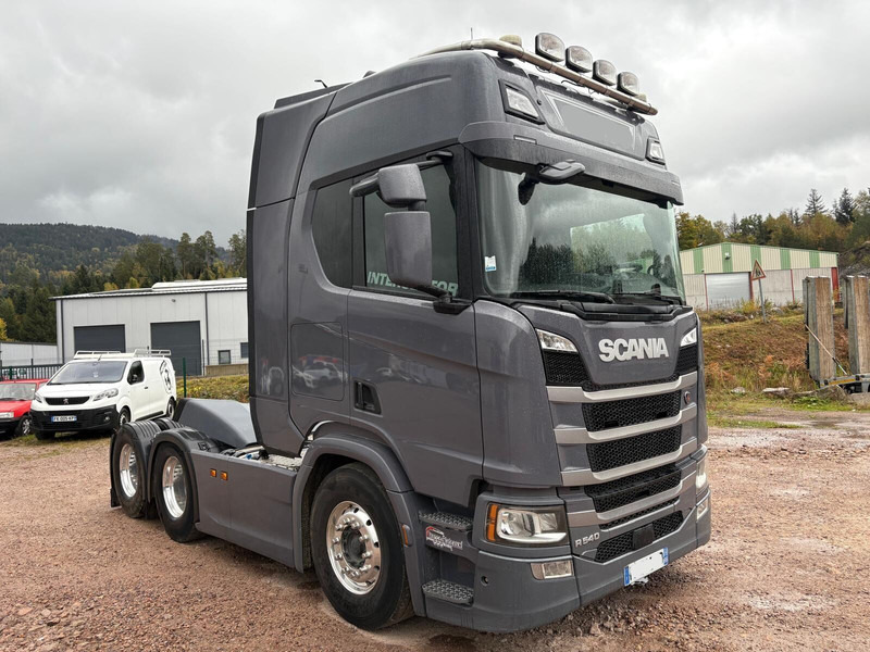 Tracteur routier Scania R540