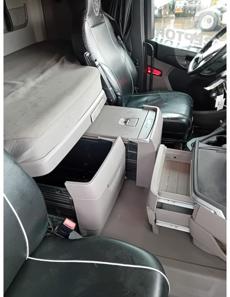 Tracteur routier Scania R540