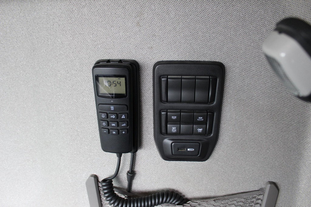 Tracteur routier Scania R 500 Retarder LDWS Kühlbox 2 Tanks Navi