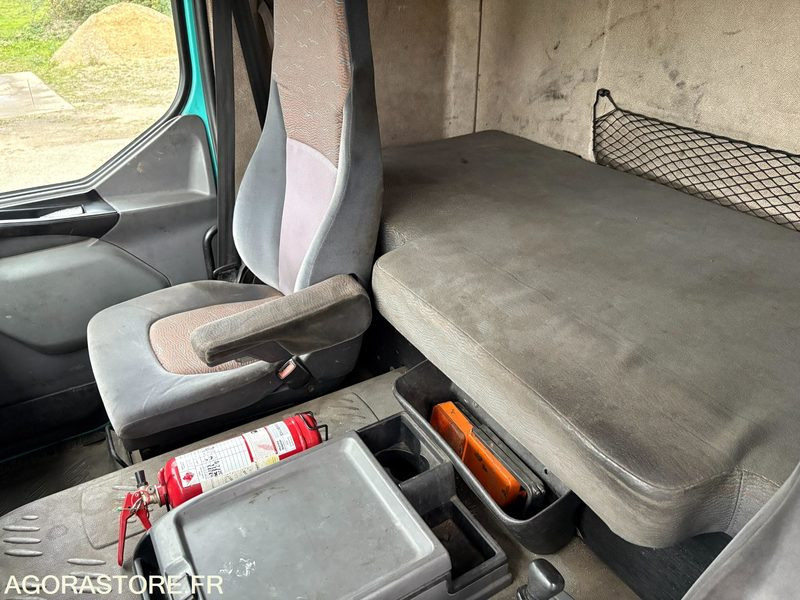 Tracteur routier TRACTEUR RENAULT 420 DCI