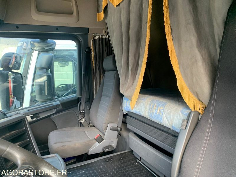 Tracteur routier TRR SCANIA G420 2011 886162 KM