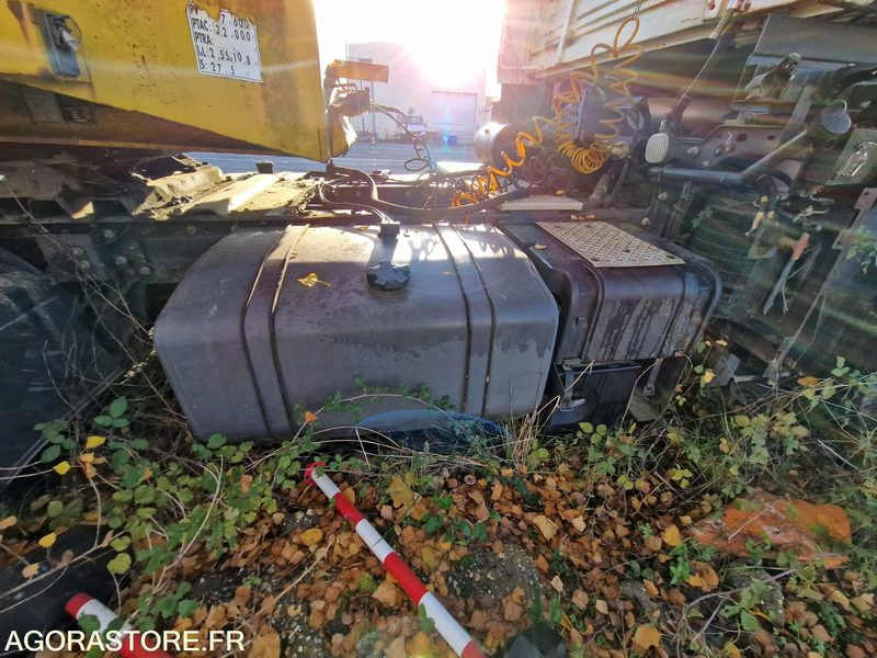 Tracteur routier Tracteur Renault - 2004 - 339927 - DD612SG