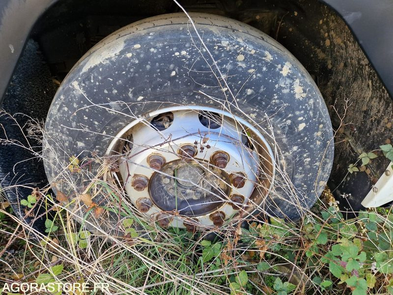 Tracteur routier Tracteur Renault - 2004 - 339927 - DD612SG