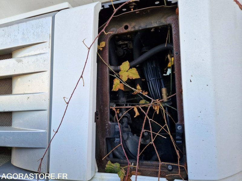 Tracteur routier Tracteur Renault - 2004 - 339927 - DD612SG