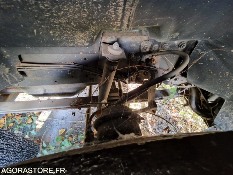 Tracteur routier Tracteur Renault - 2004 - 339927 - DD612SG