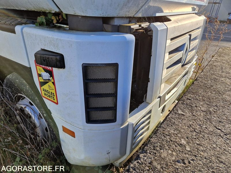 Tracteur routier Tracteur Renault - 2004 - 339927 - DD612SG