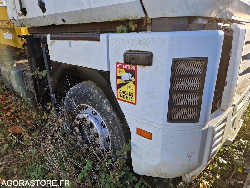 Tracteur routier Tracteur Renault - 2004 - 339927 - DD612SG