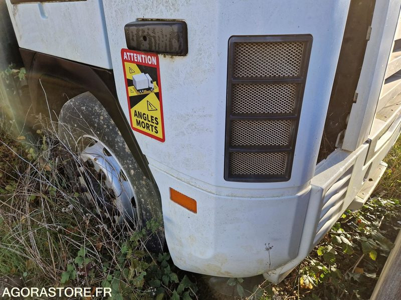 Tracteur routier Tracteur Renault - 2004 - 339927 - DD612SG