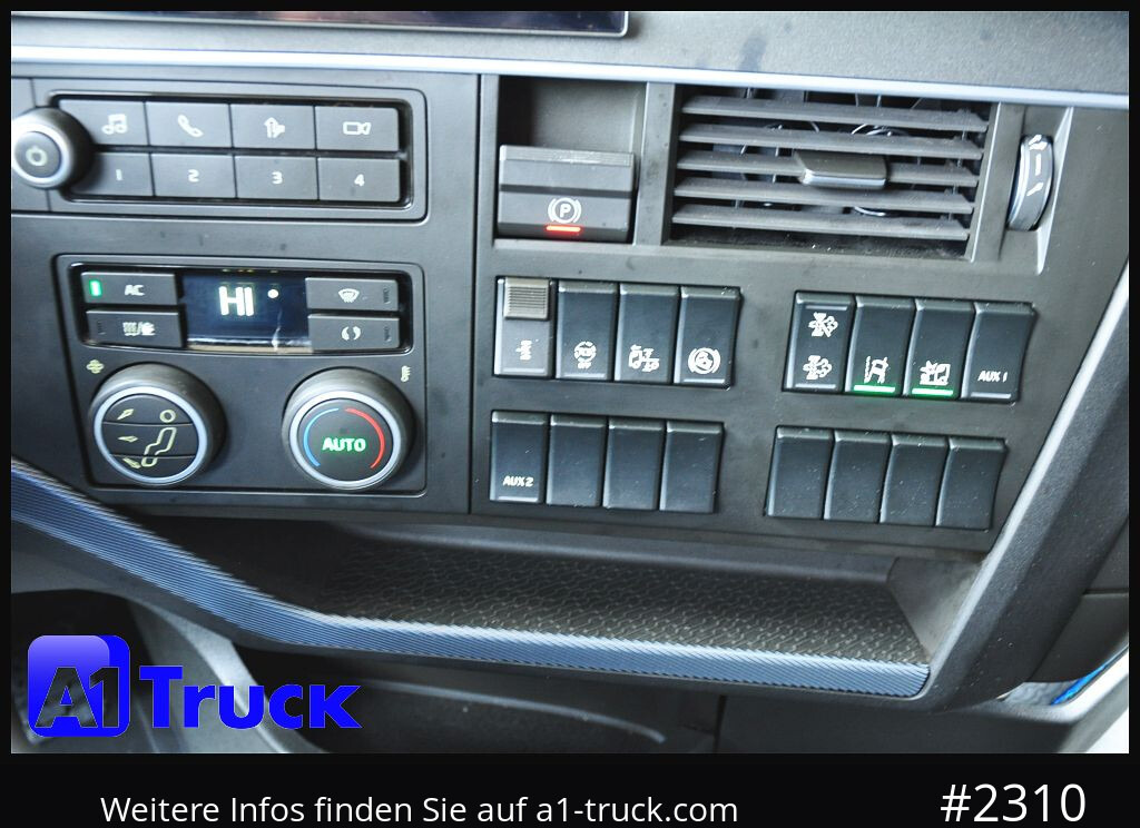 Tracteur routier VOLVO FH 460 XL  LNG Leder Navi Standlklima