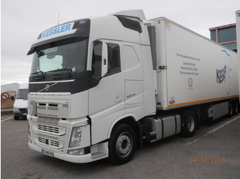 Tracteur routier VOLVO FH 4 540 GLOBETROTTER: photos 1