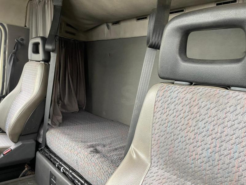 Tracteur routier Volvo FH12 380