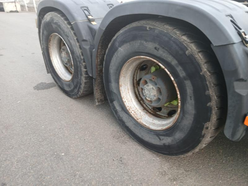 Tracteur routier Volvo FH 520