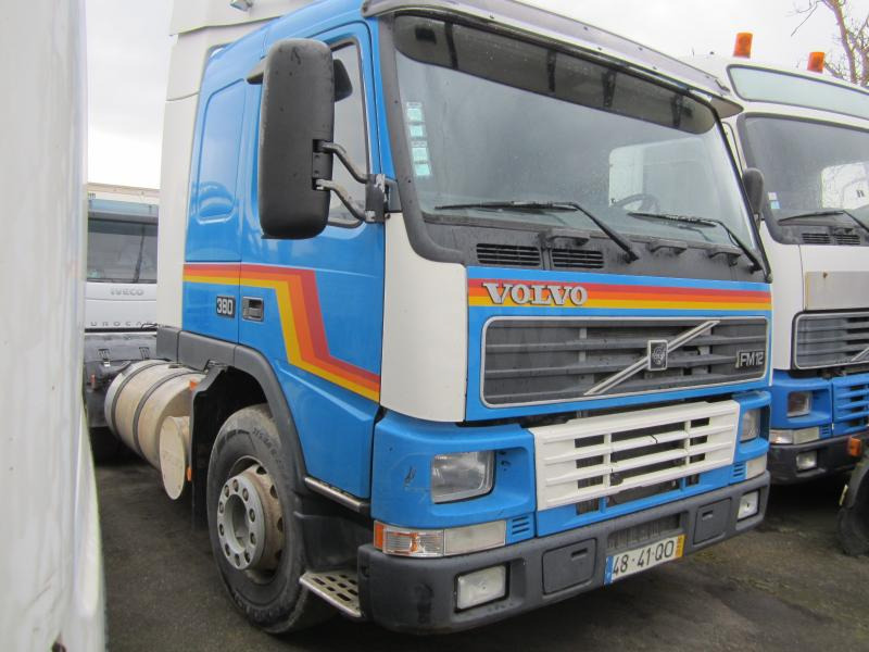 Tracteur routier Volvo FM12 380
