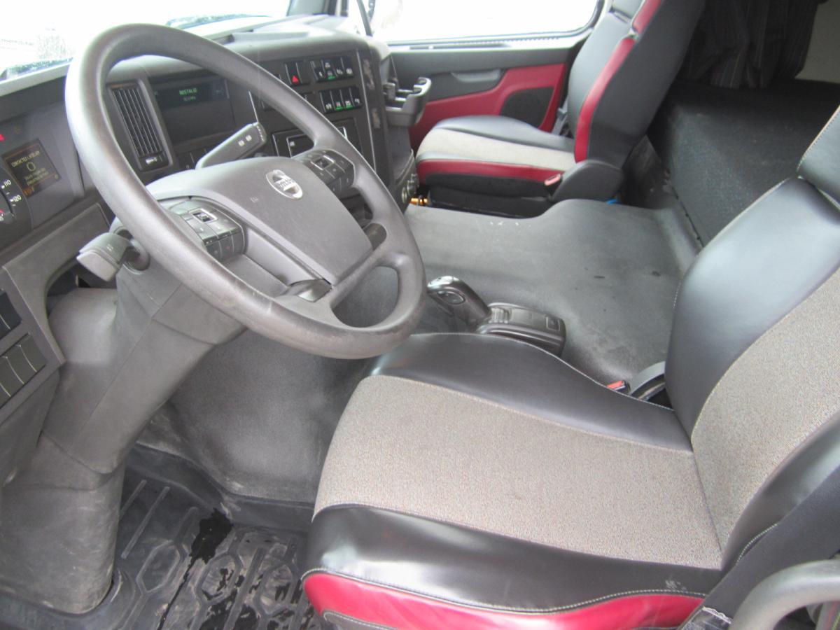 Tracteur routier Volvo FMX 460