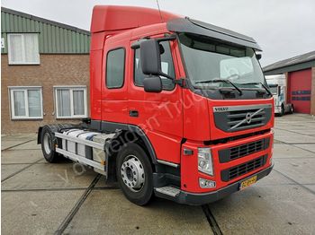 Tracteur routier Volvo FM 330 EEV i-Shift: photos 1