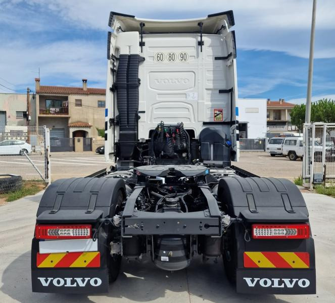 Tracteur routier Volvo - LOCATION - VOLVO FH 500 NEUF: photos 3