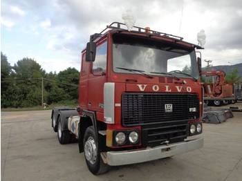 Tracteur routier Volvo VOLVO F12 (6X2): photos 1